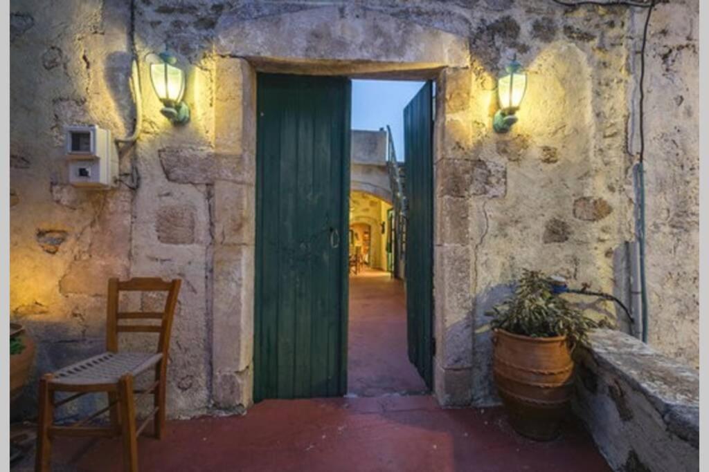 Moundros 1620 Venetian Residence Экстерьер фото